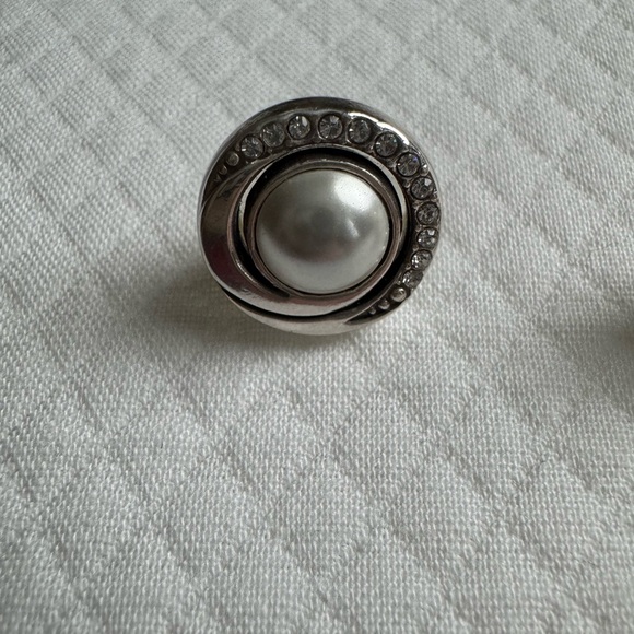 Brighton Silver and Pearl Necklace Set - Picture 6 of 6